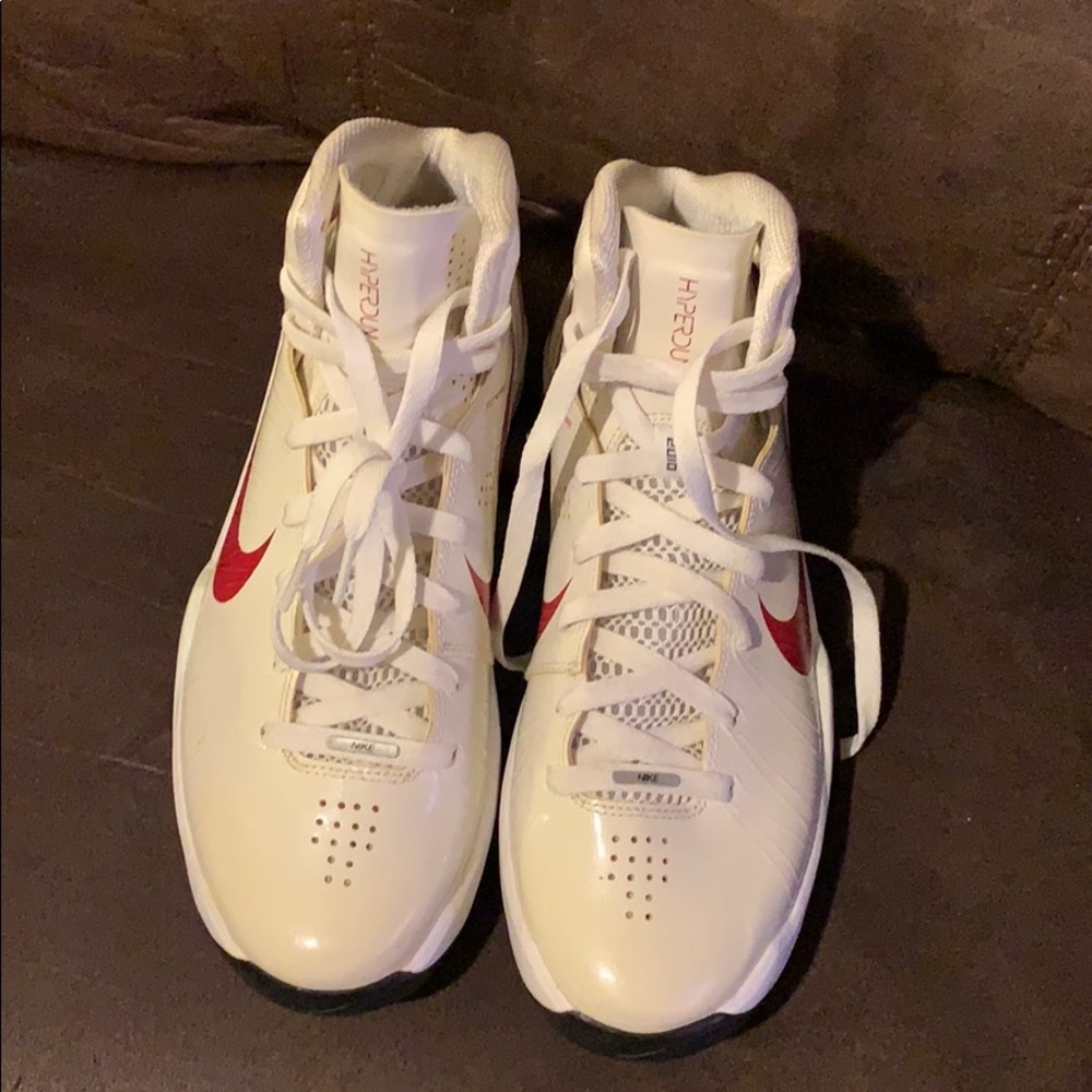 NIKE HYPERDUNKS 2010! (ROOKIE SNEAKERS)